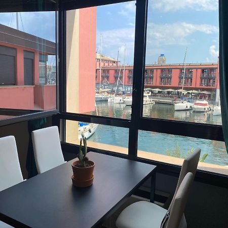 Le Finestre Sull'Acquario Apartment Genoa Luaran gambar
